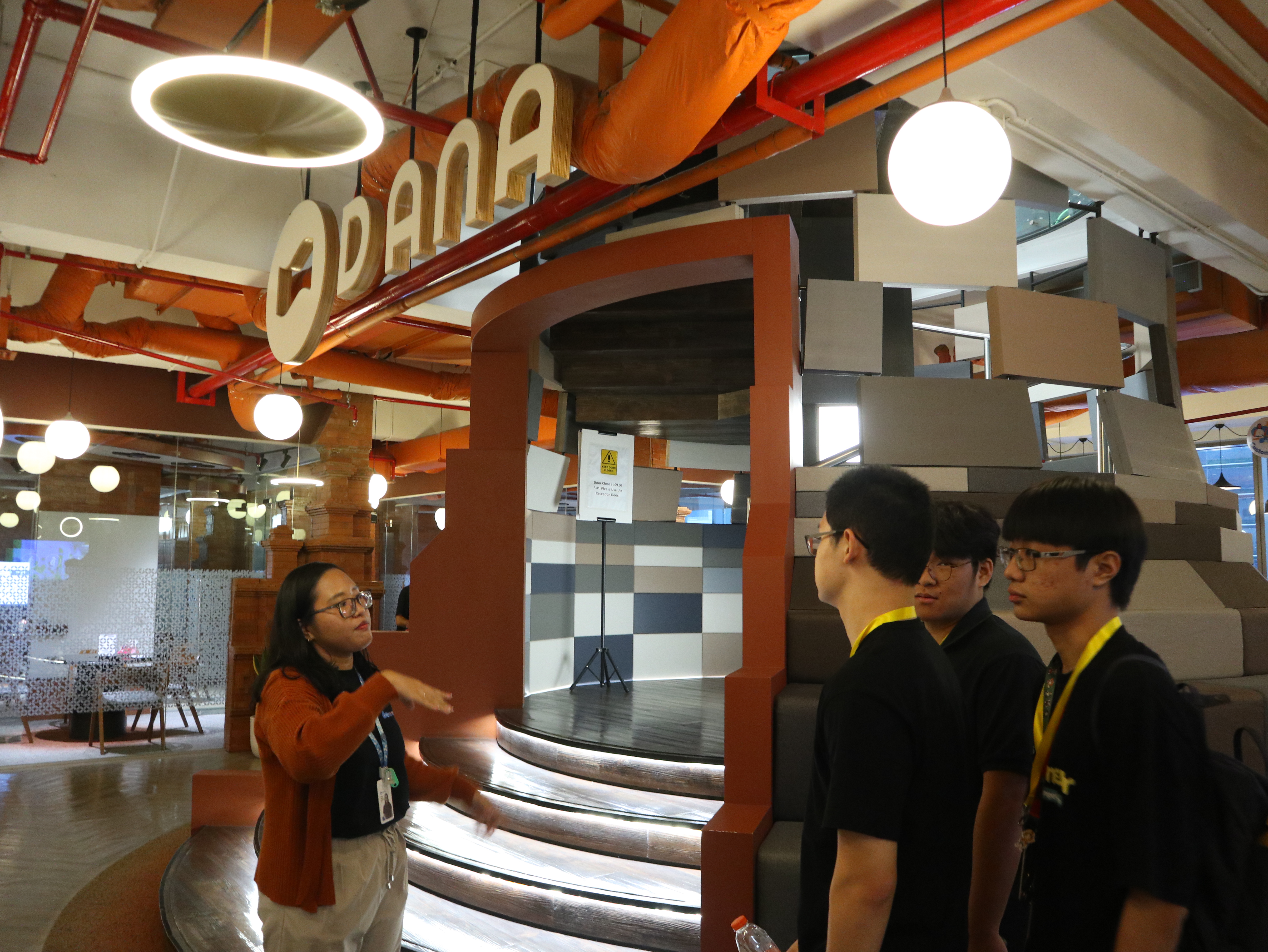 JIC Entrepreneur Club Visits to Dana: A Behind-the-Scenes Look at Indonesia’s Leading Digital Wallet